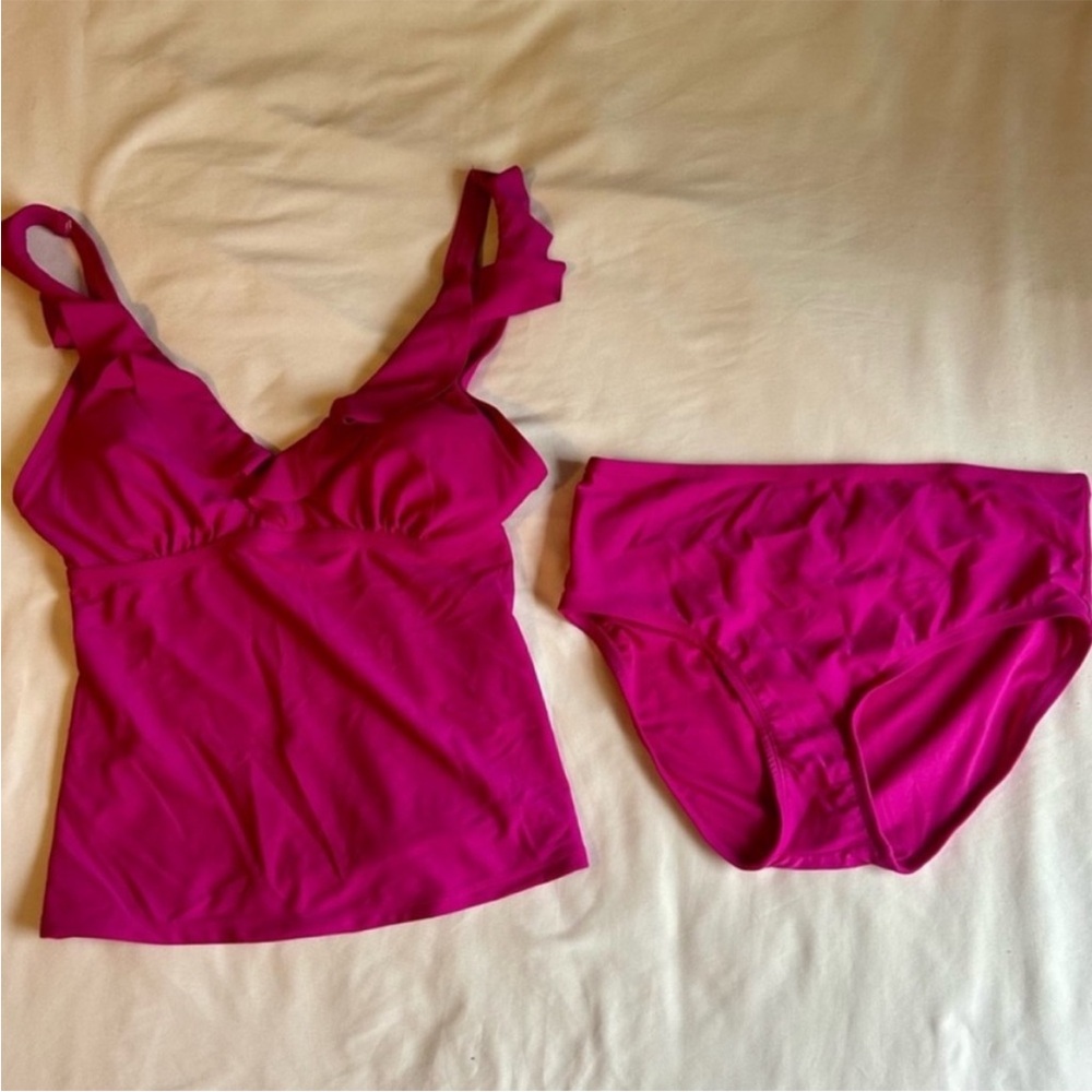 DKNY Magenta Tankini Swim Set – Size Medium (NWOT) - Picture 2 of 8